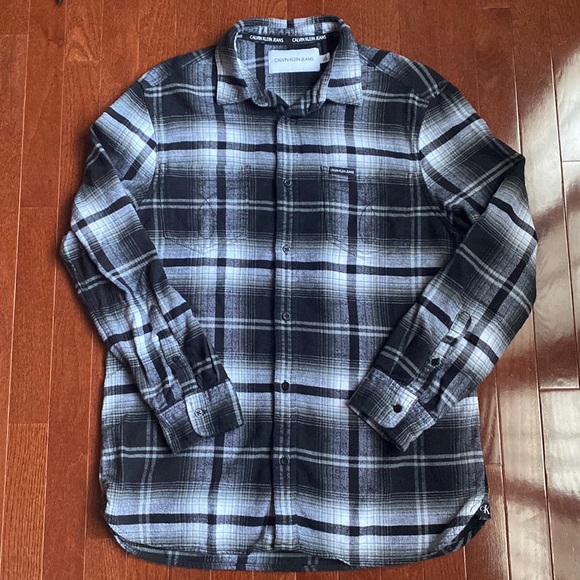 •Calvin Klein Jeans Plaid Flannel Shirt• - Picture 7 of 7